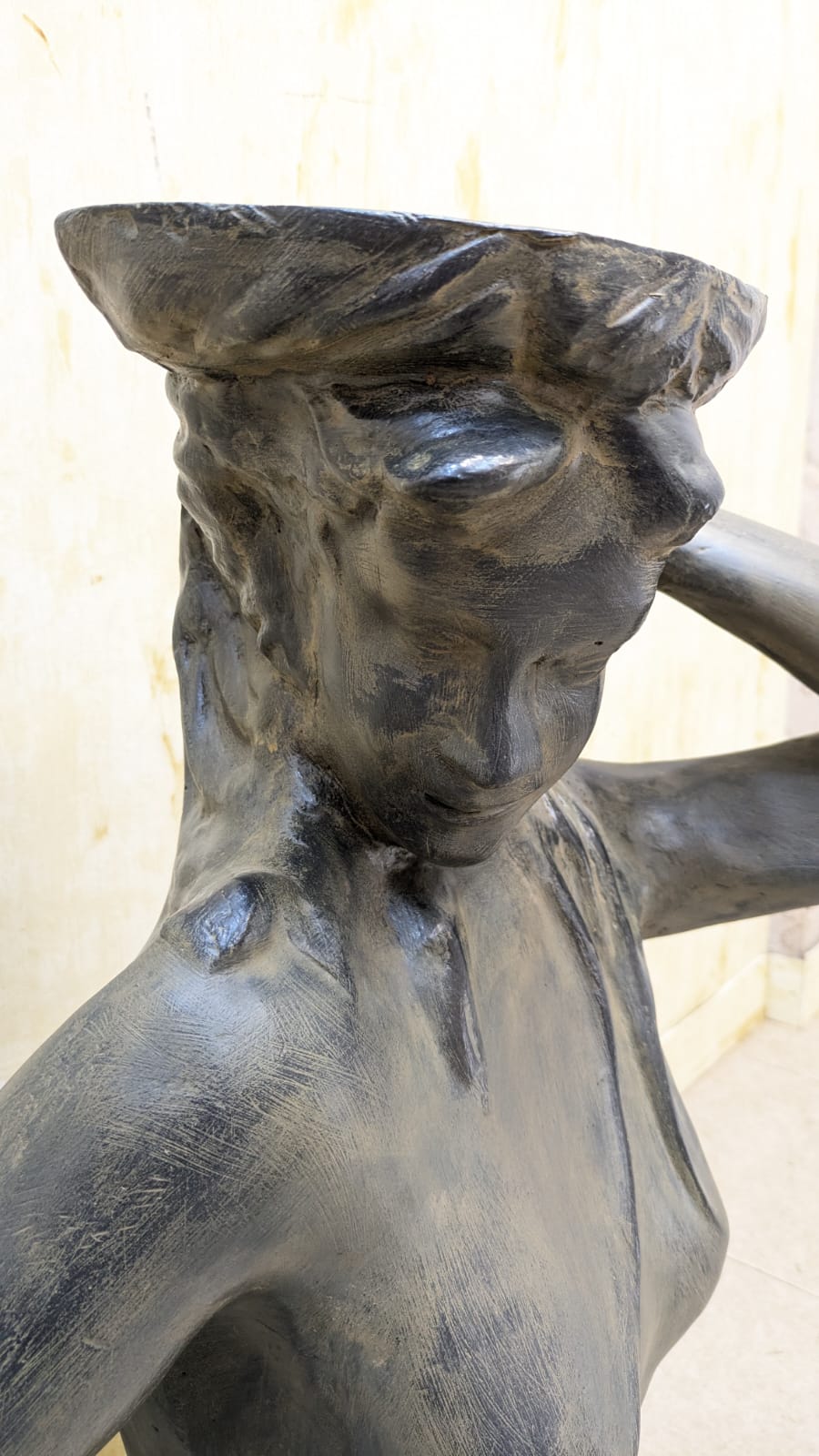 ✨Brand New Lady Sculpture Figurine ✨