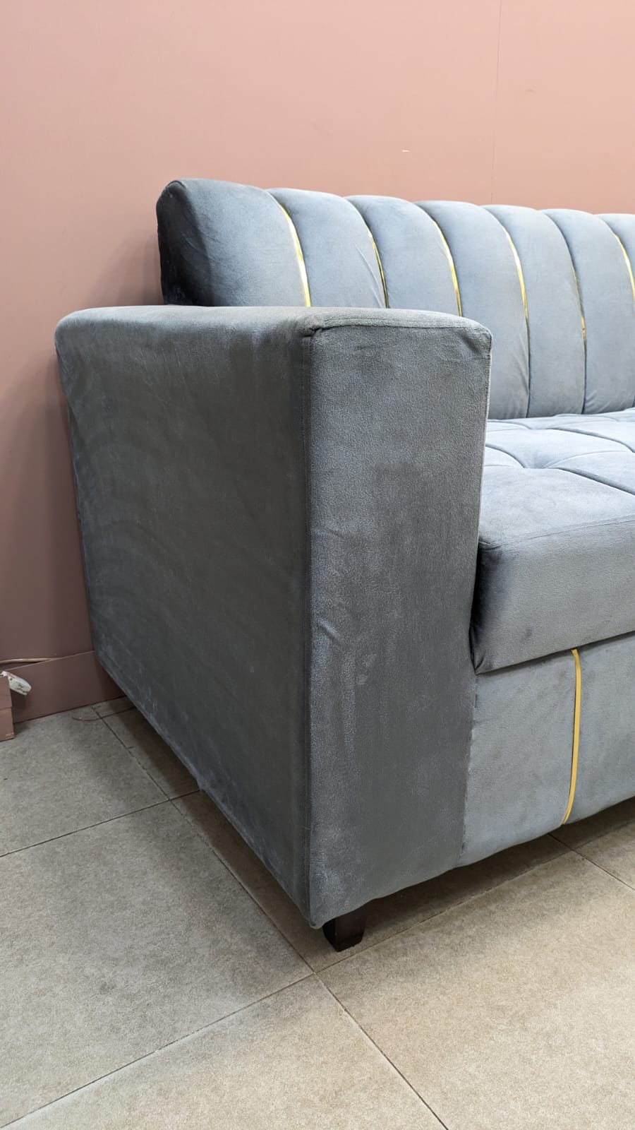 L-SHAPE SOFA SET WITH CENTRE TABLE
