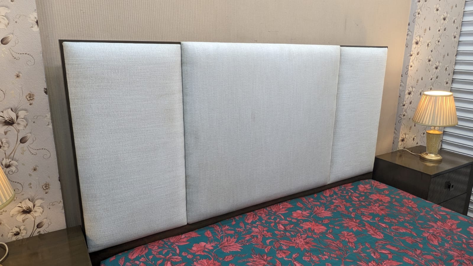 Modern King Size Bed Set