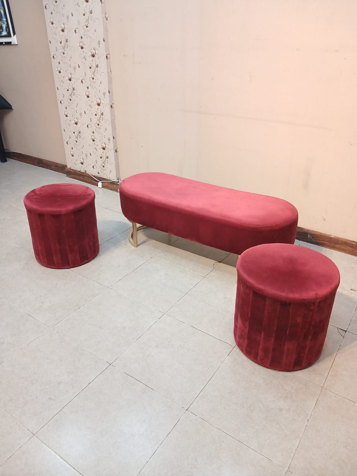 4 Seater Ottomans Set