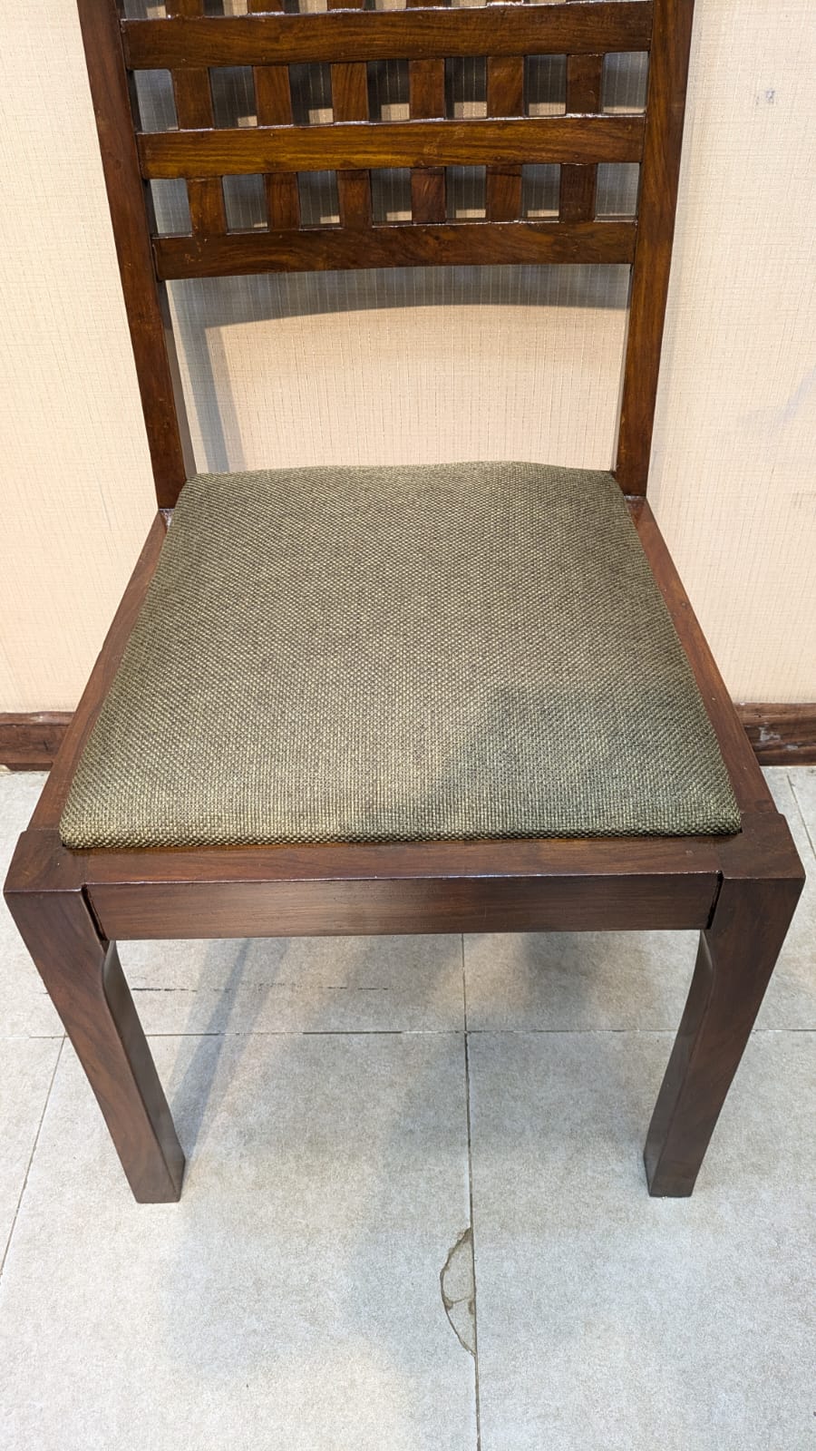 Solid Sheesham Wood 6 Seater Dining Table