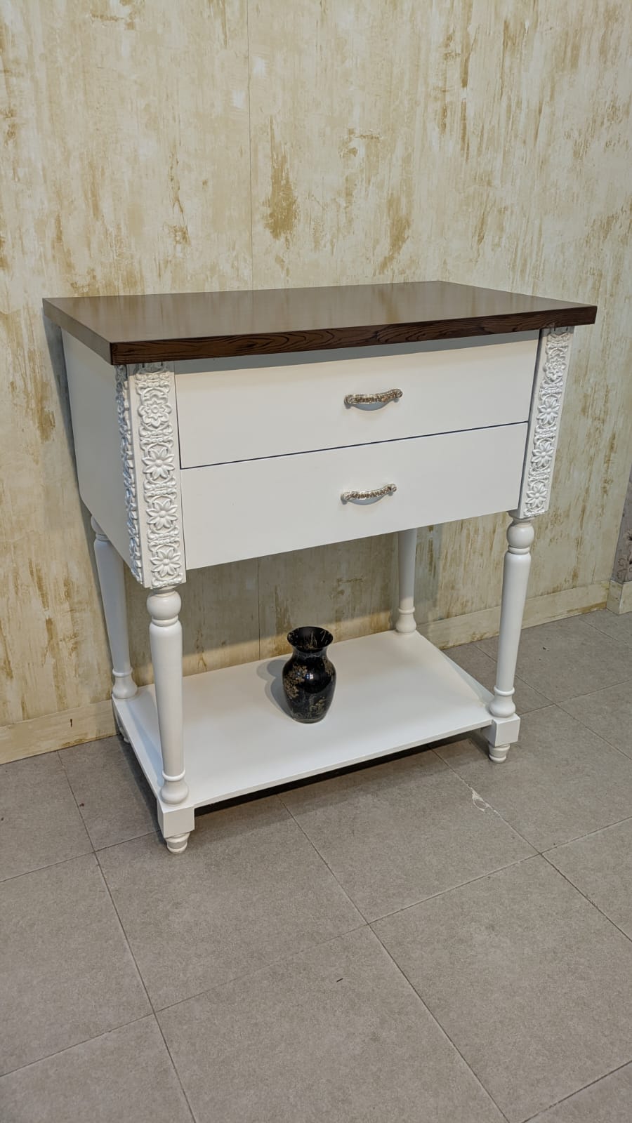 Table Console
