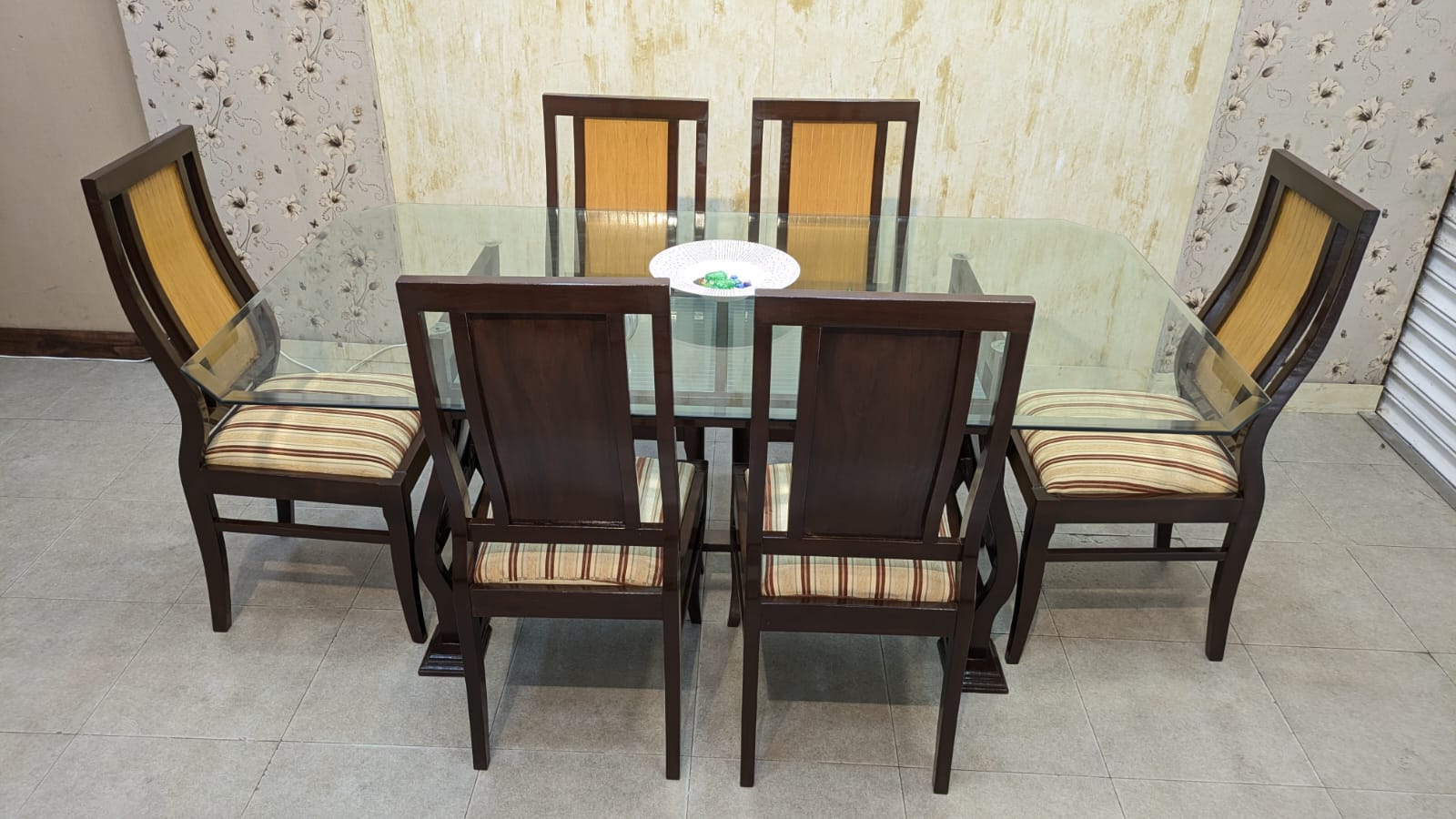 6 Seater Dining Table