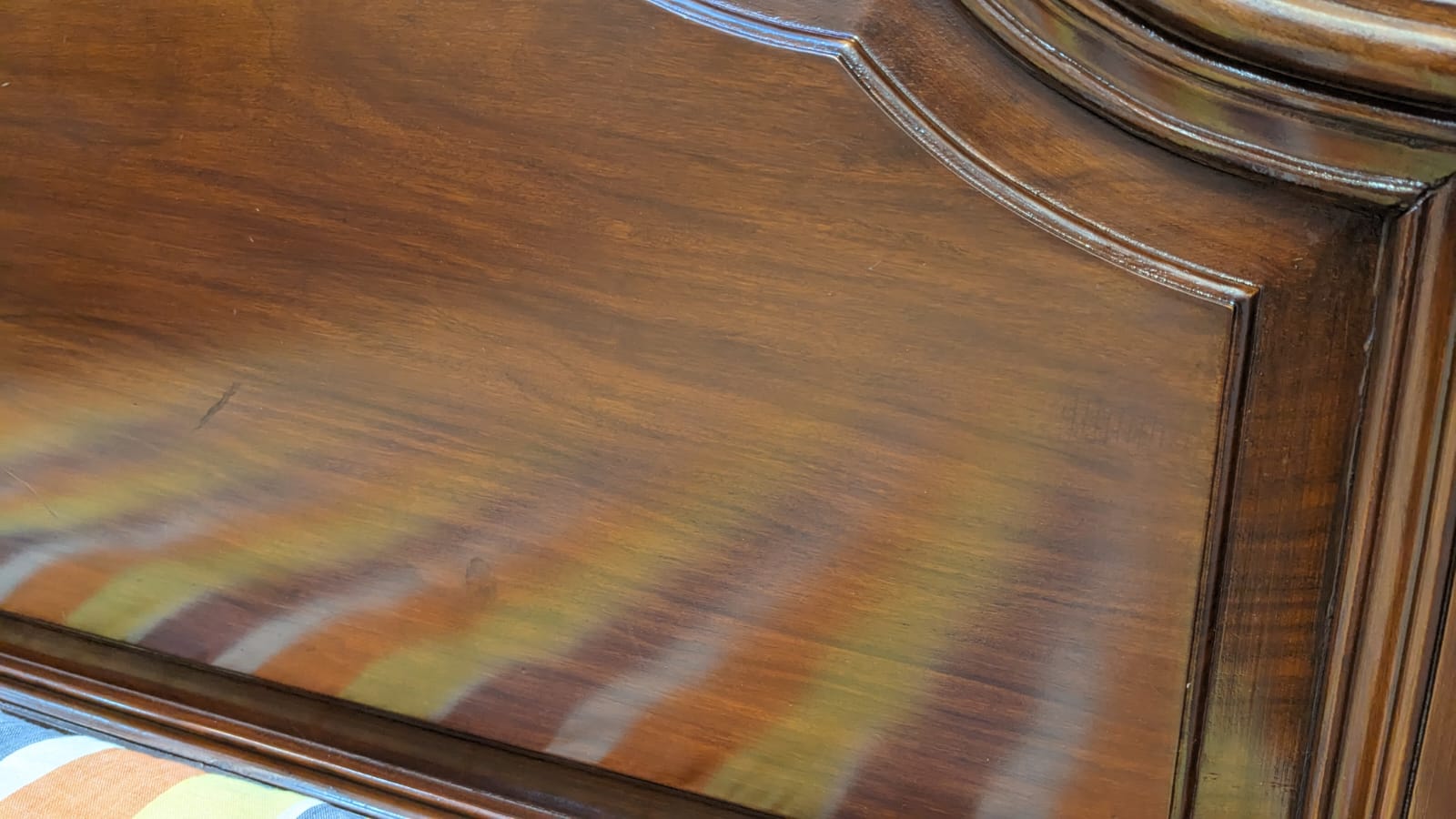 Antique 100% Solid Sheesham Wood Single Bed