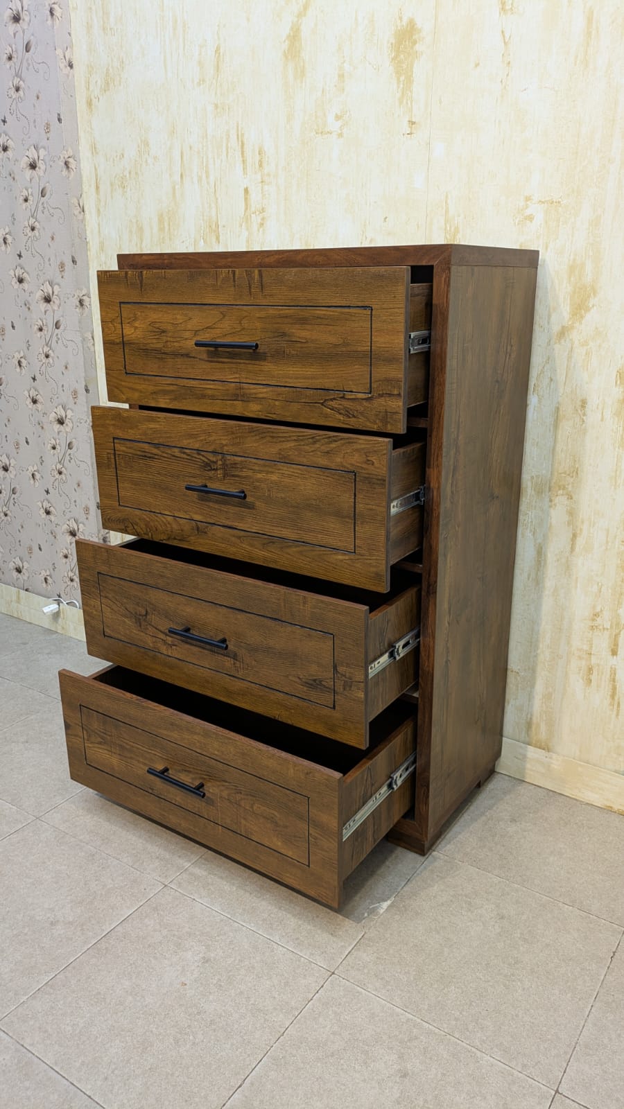New Chest Of Drawers