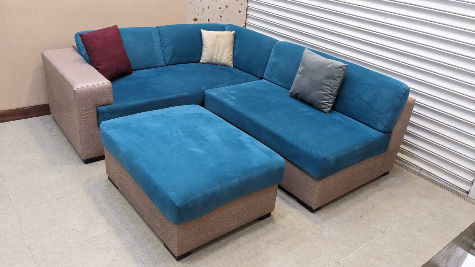4 Seater L Shape Sofa Set with Ottoman