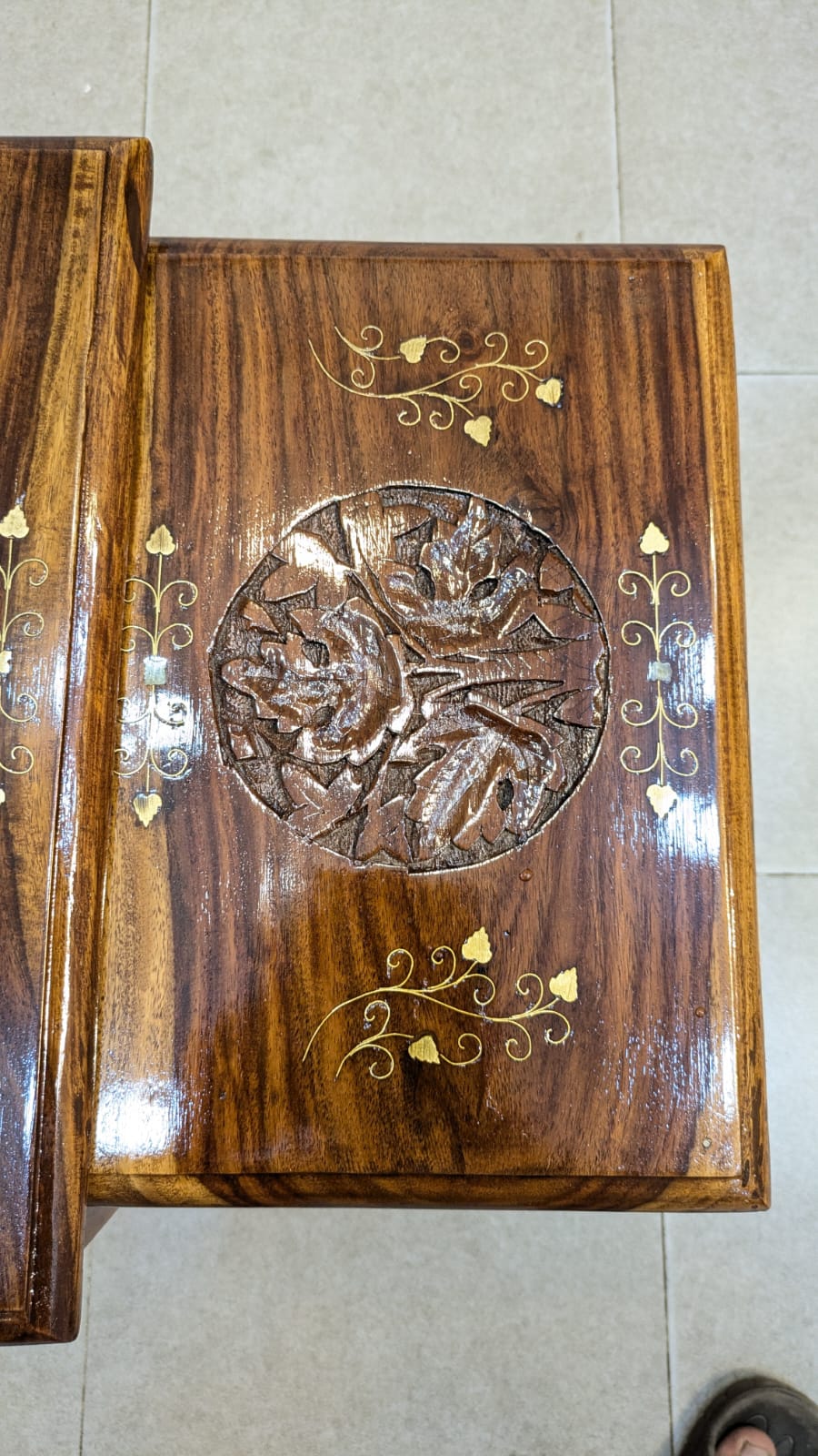 Brand New Unused Solid Sheesham Wood Nesting Table Set
