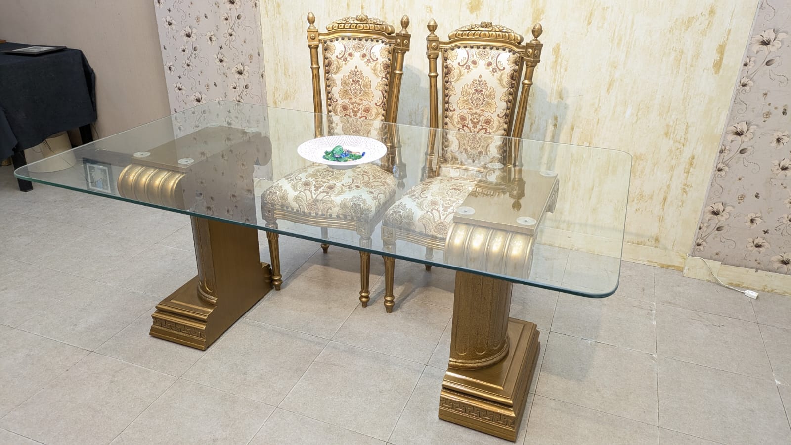 6 Seater Dinning Table