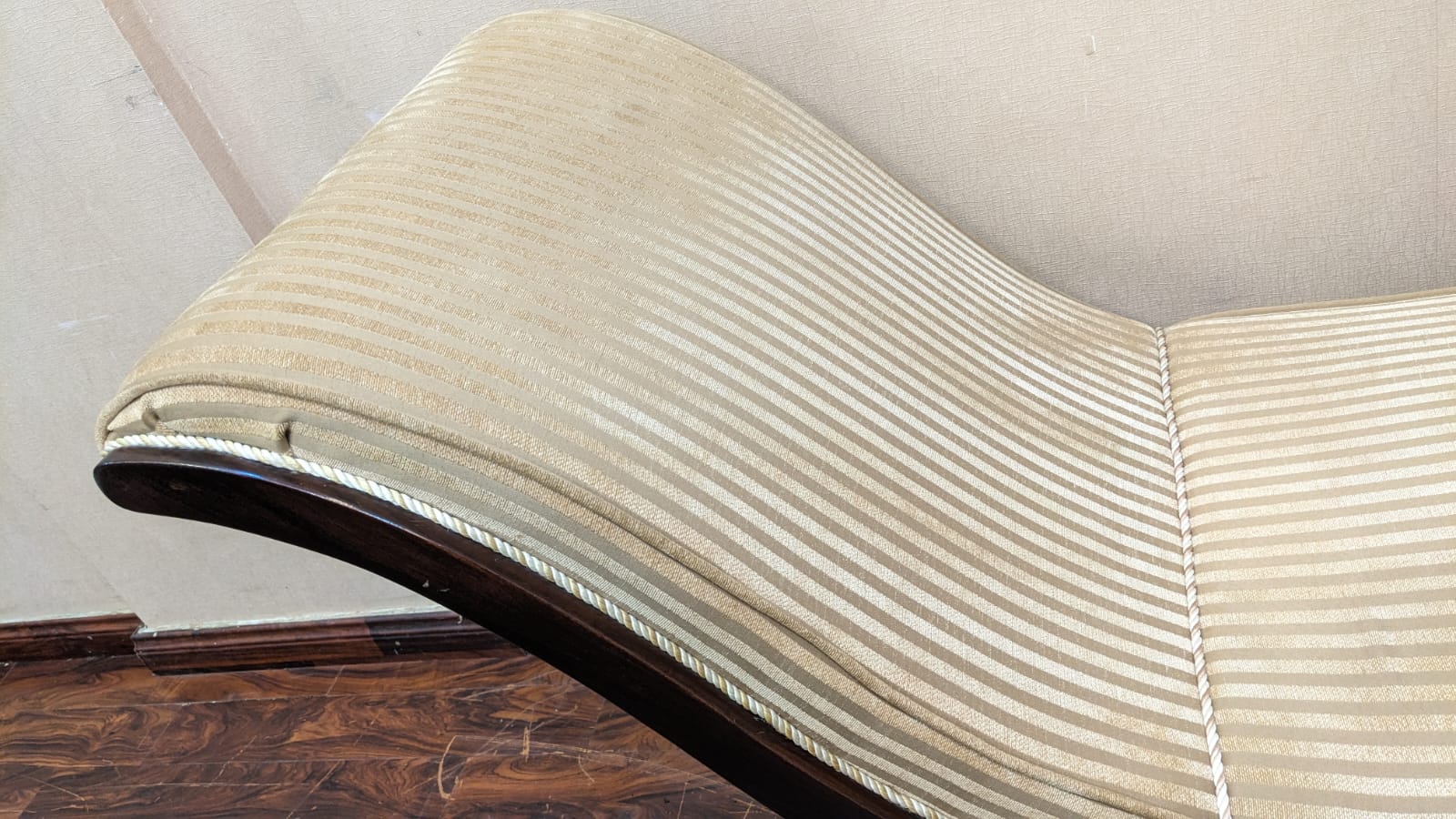 🔥 Antique 🔥 Solid Sheesham Wood Curule Chair