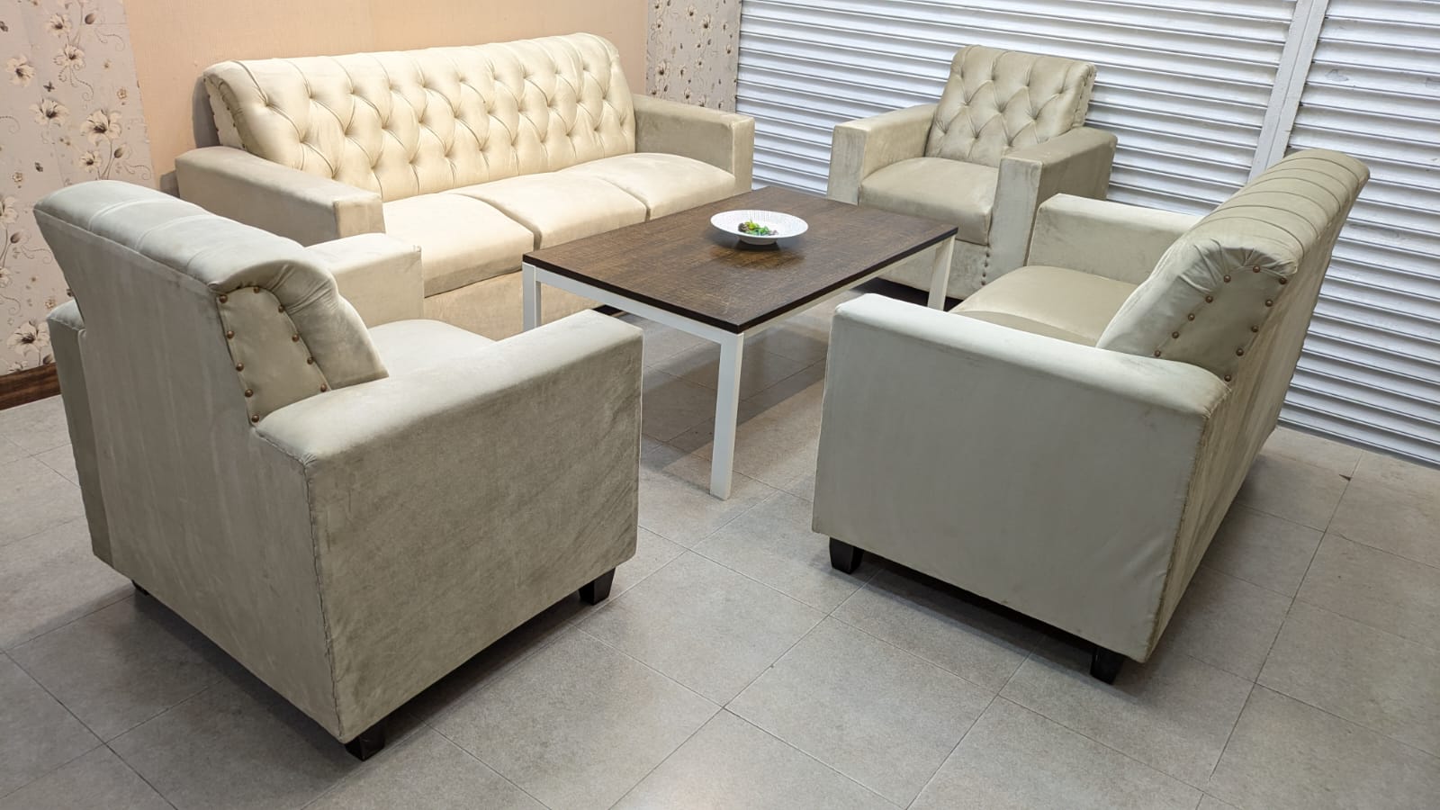 Modern Design 7 Seater Sofa Set