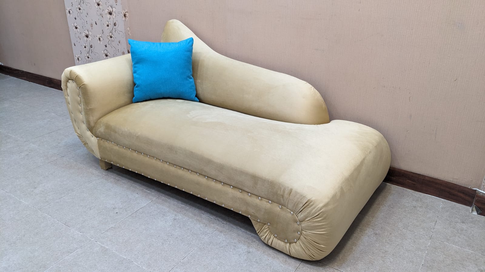 2.5 Seater Love Seat