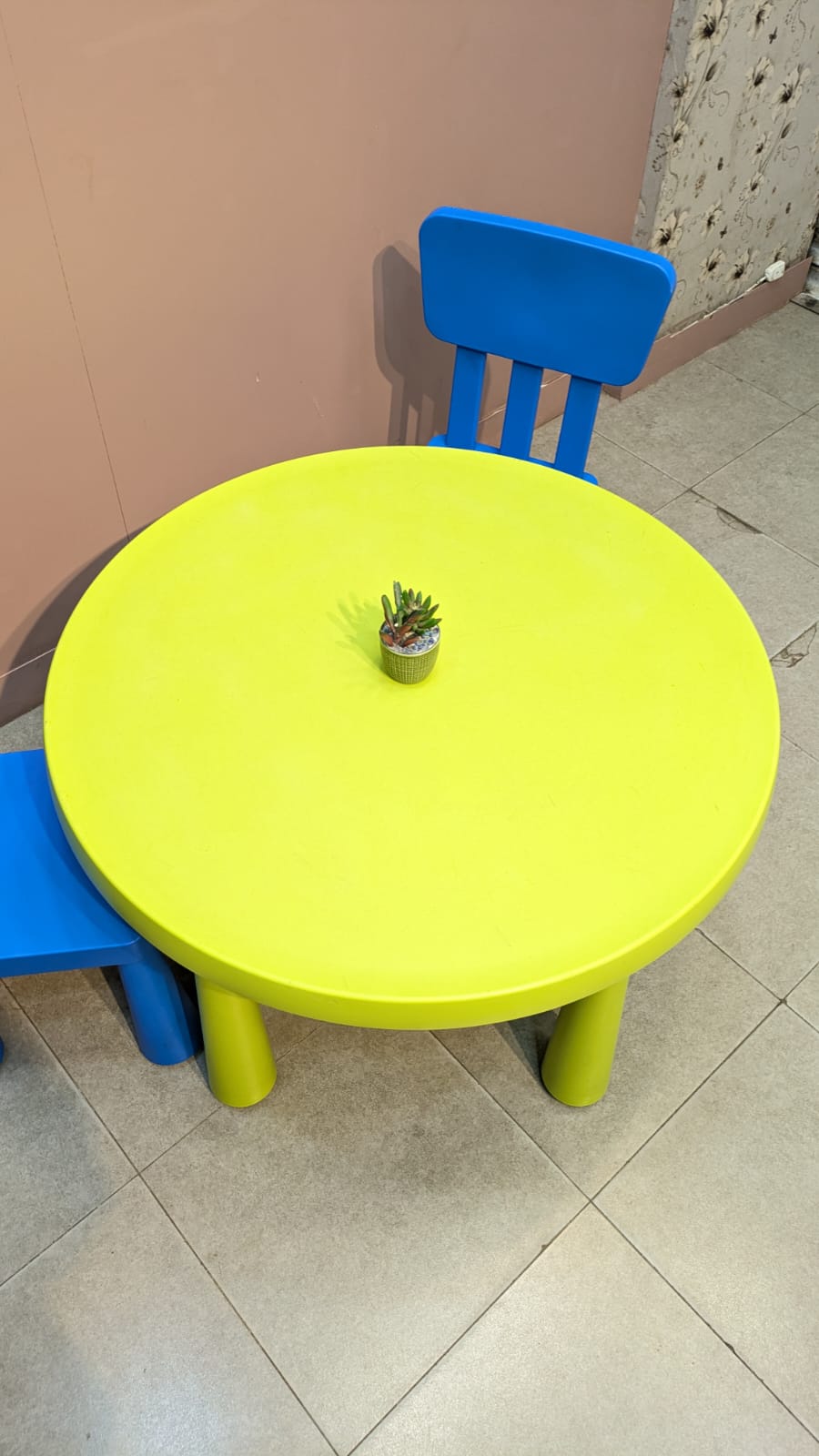 IMPORTED IKEA MAMMUT KIDS TABLE & CHAIRS SET