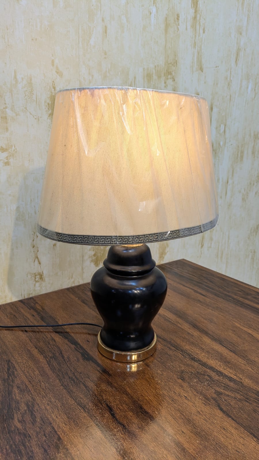 Imported Elegant Table lamp