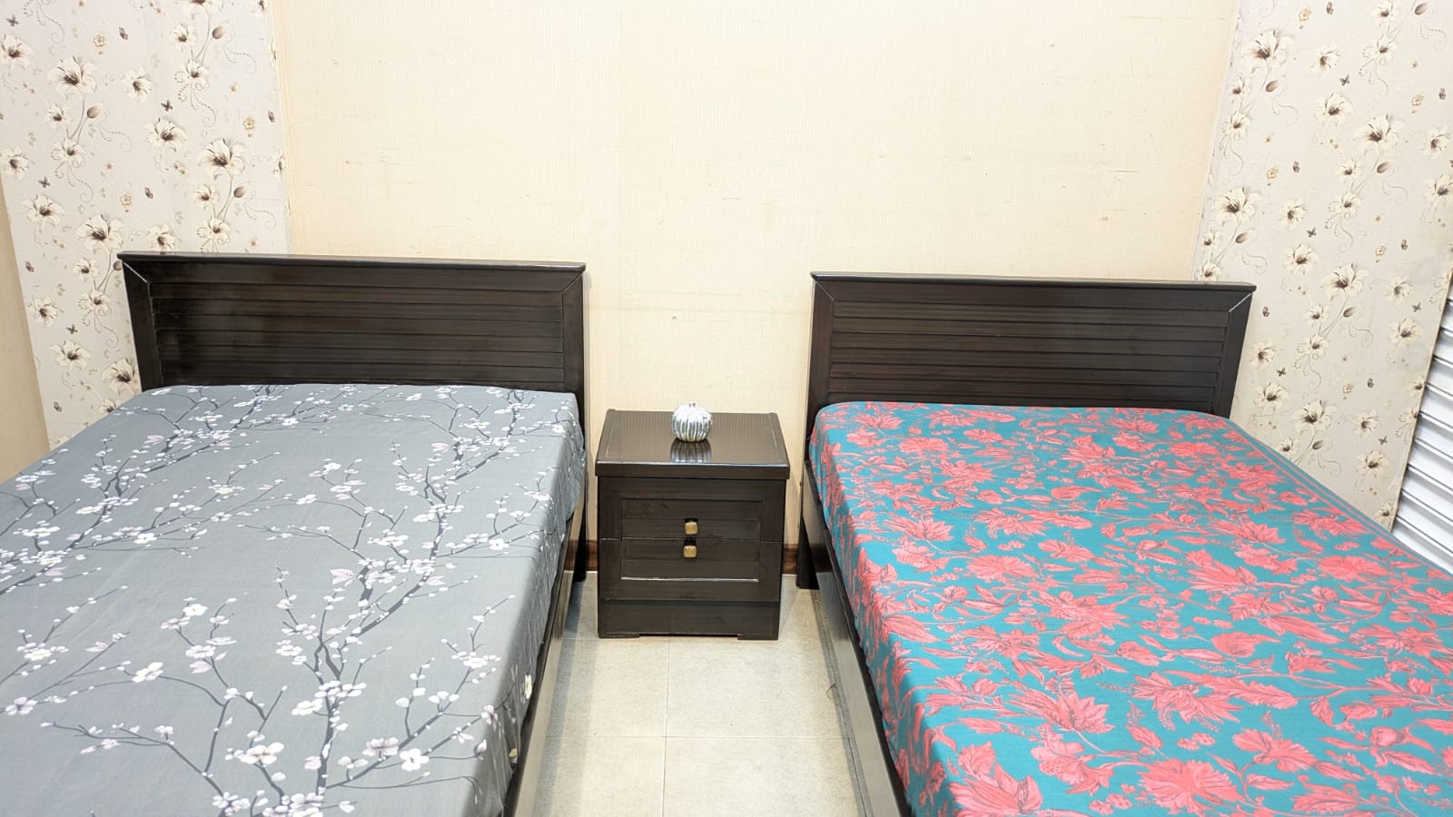 Pair of Single Beds with Dura Comfort Foam Mattresses