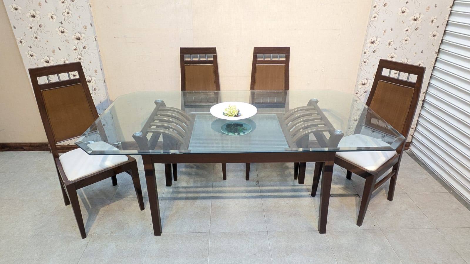 6 Seater Dining Table