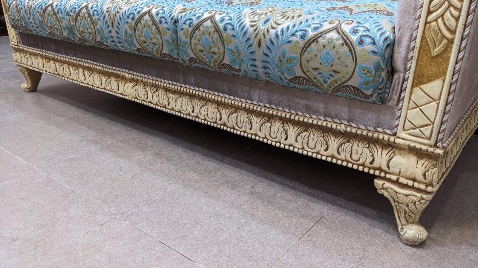 Royal 5 Seater Sofa Set