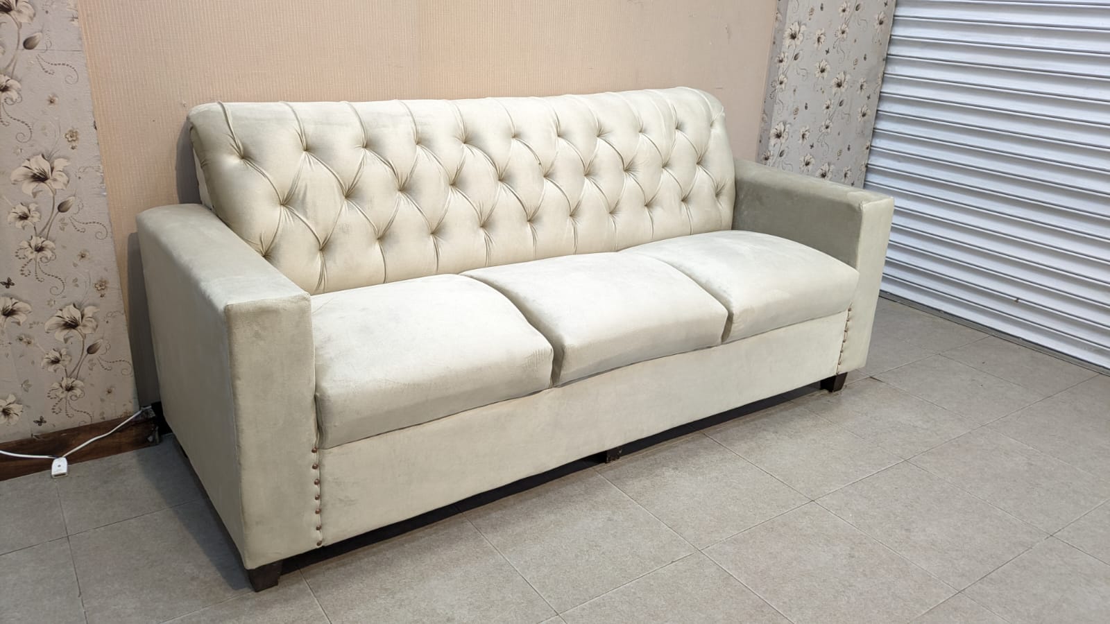 Modern Design 7 Seater Sofa Set