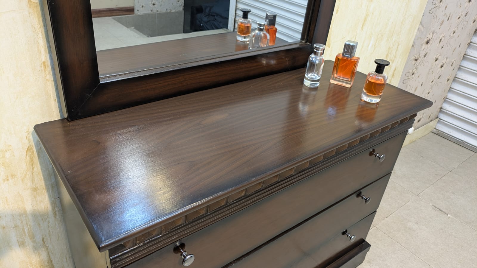 Elegant Design Double Bed Set