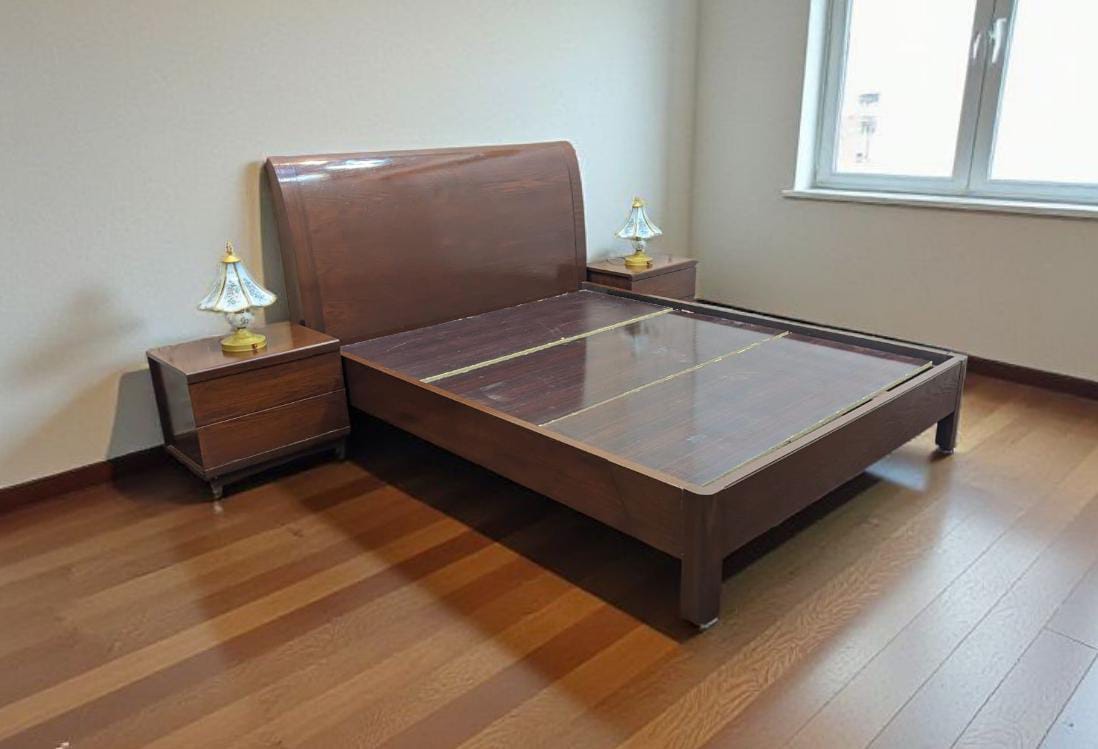 ✨Habitt Cooper ✨ Queen Size Bed Set