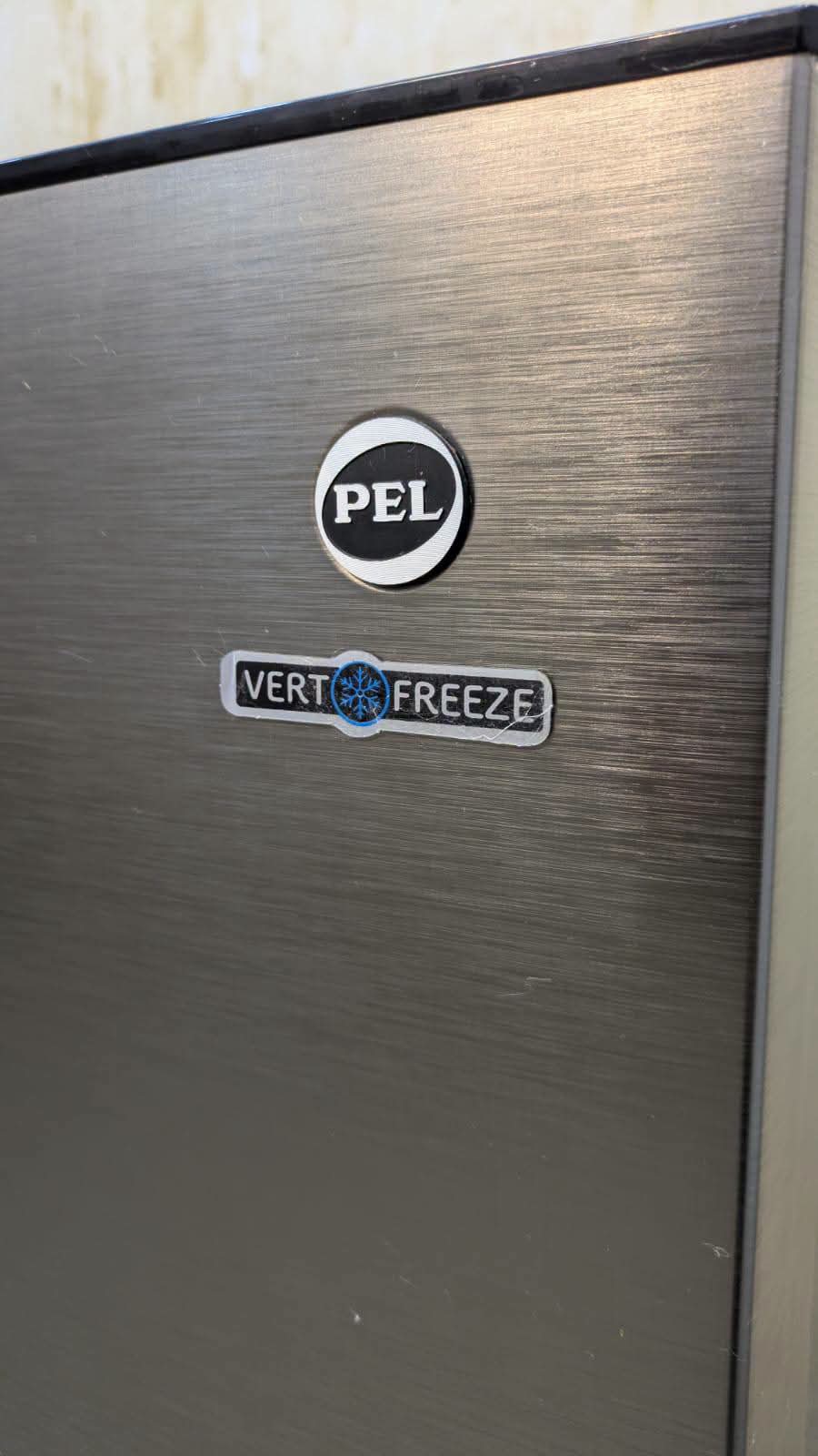 PEL Vertical Freezer