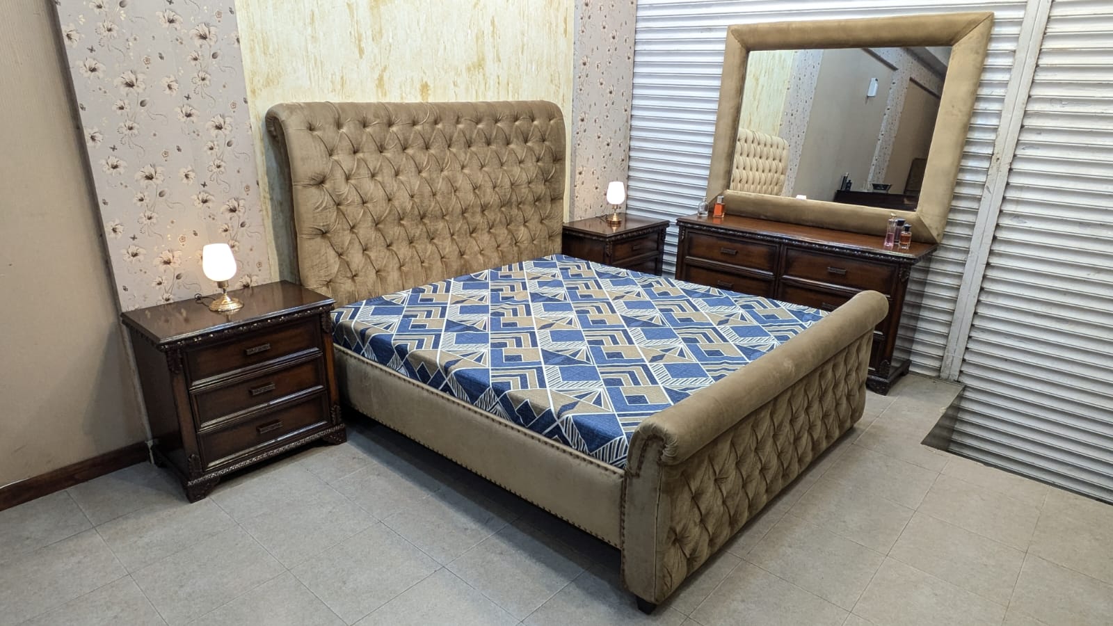 Modern Design King Size Bed Set