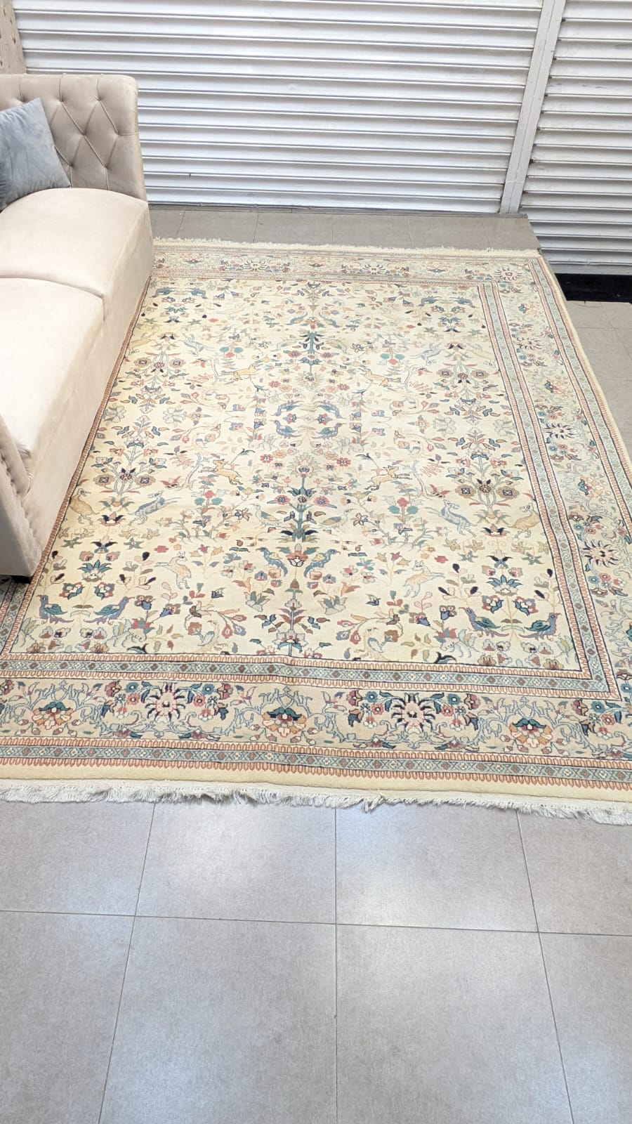 Vintage Persian Shikargah Hand Knotted Carpet