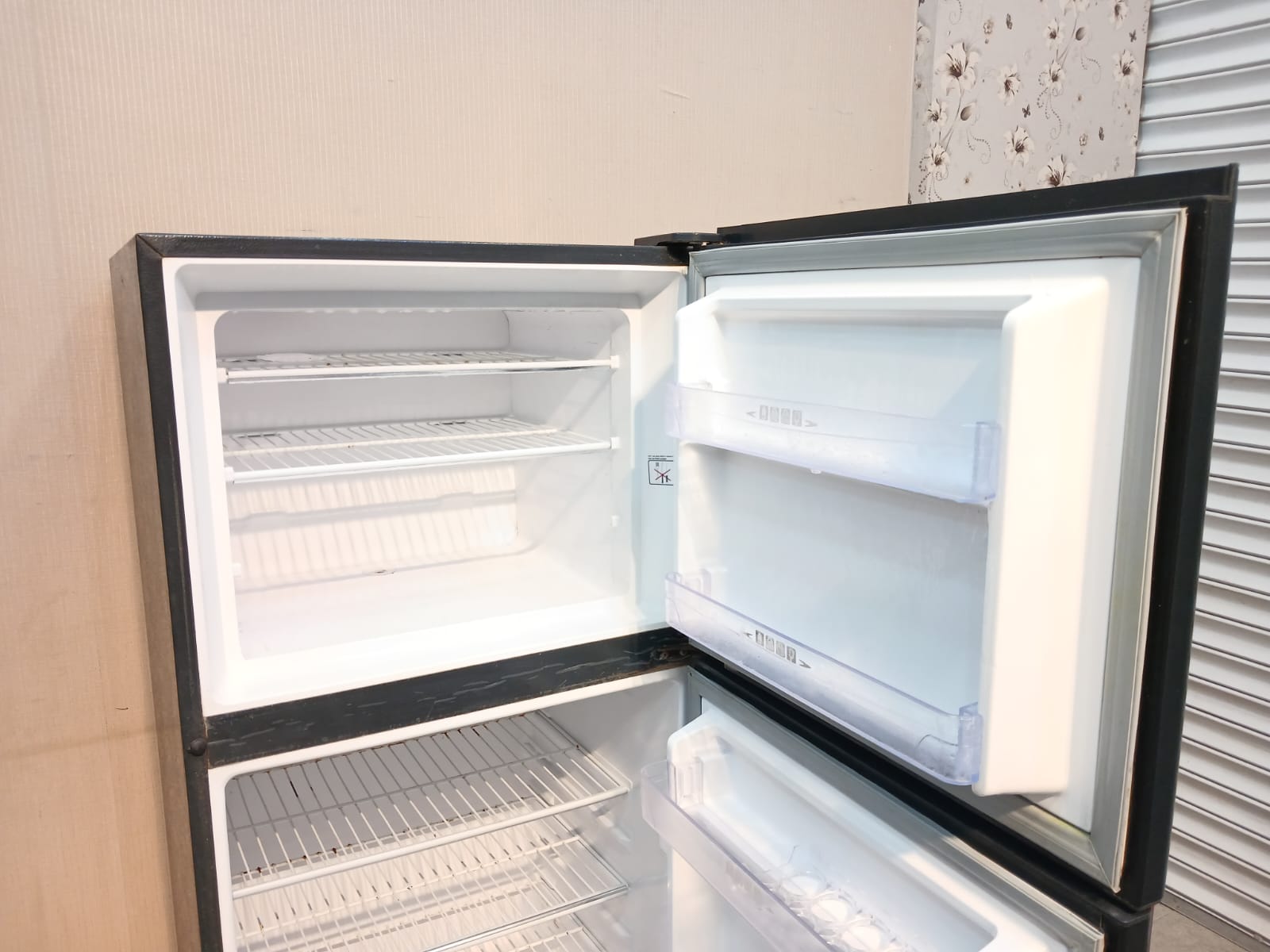 Dawlance Refrigerator