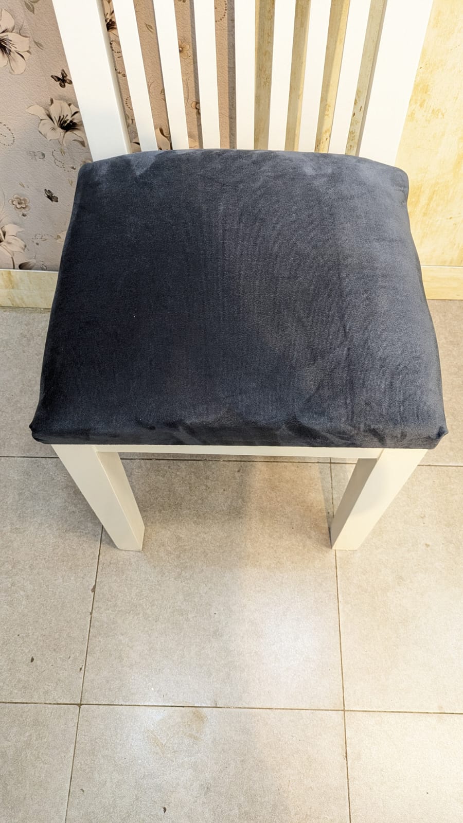 Twin Size Bed With Set
