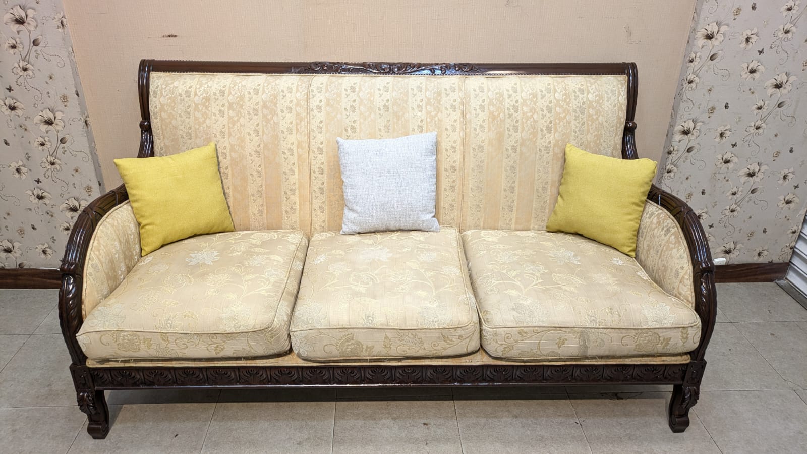 6 Seater Sofa Set with Center Table and 2 Side Tables Set