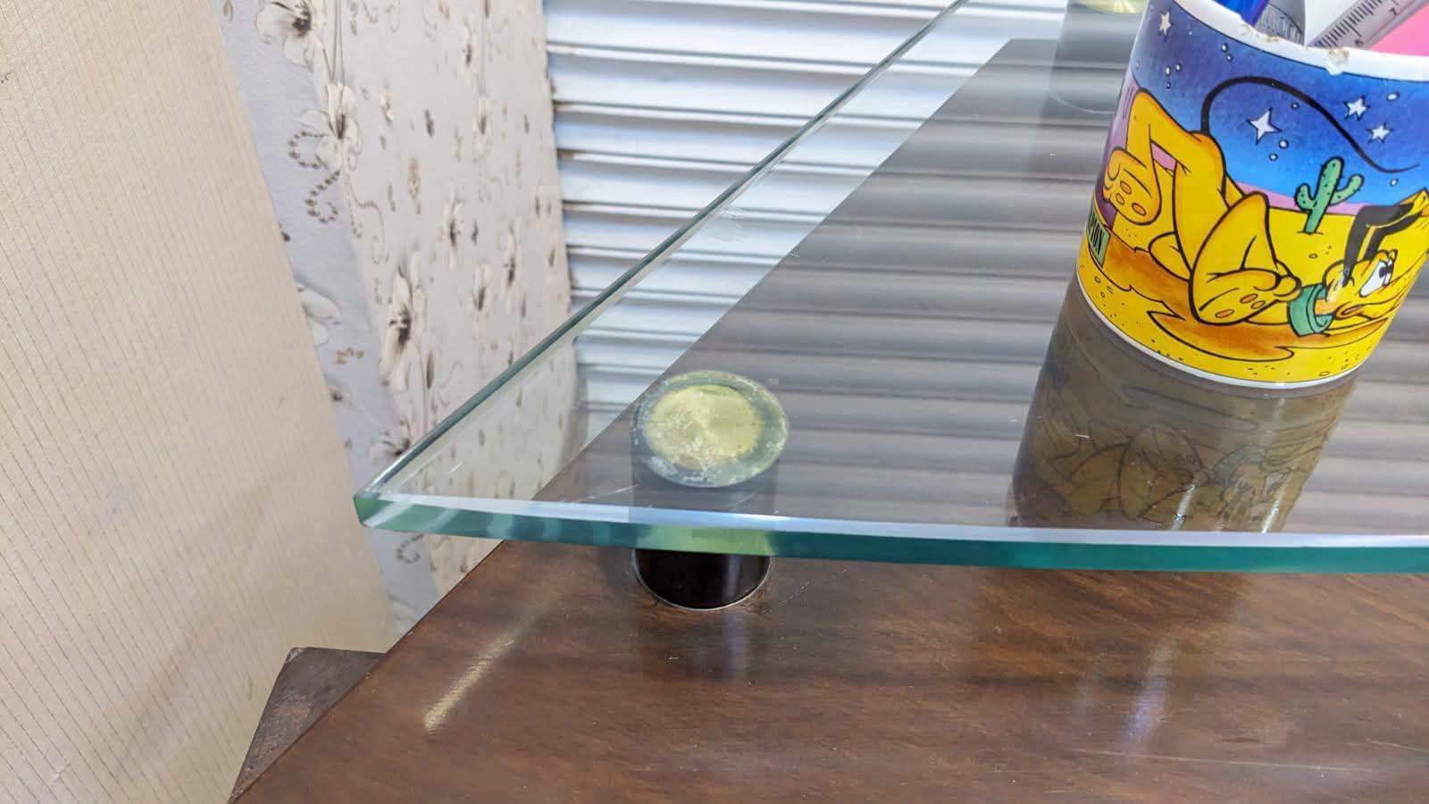 Stylish Counter Table
