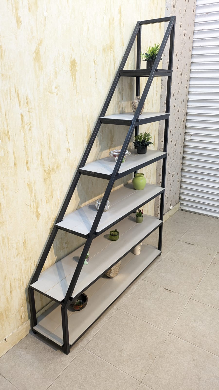 Display Shelf
