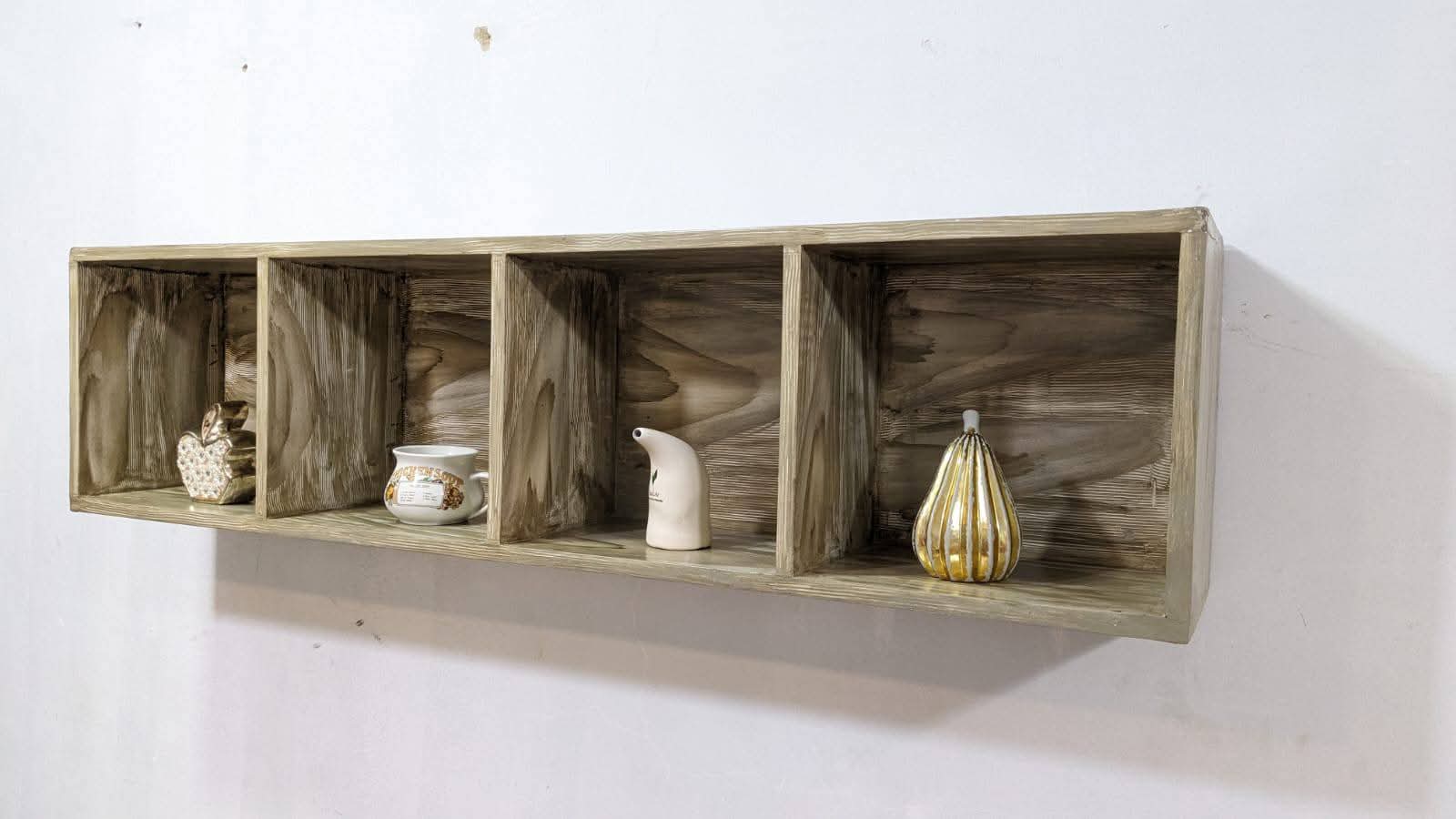 Wall Mounted Shelve