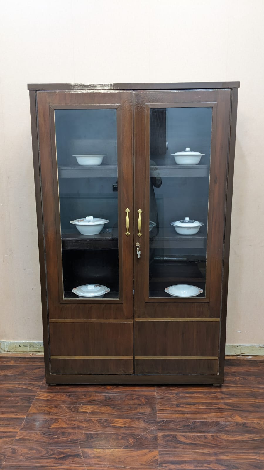 2 Door Corckery Divider