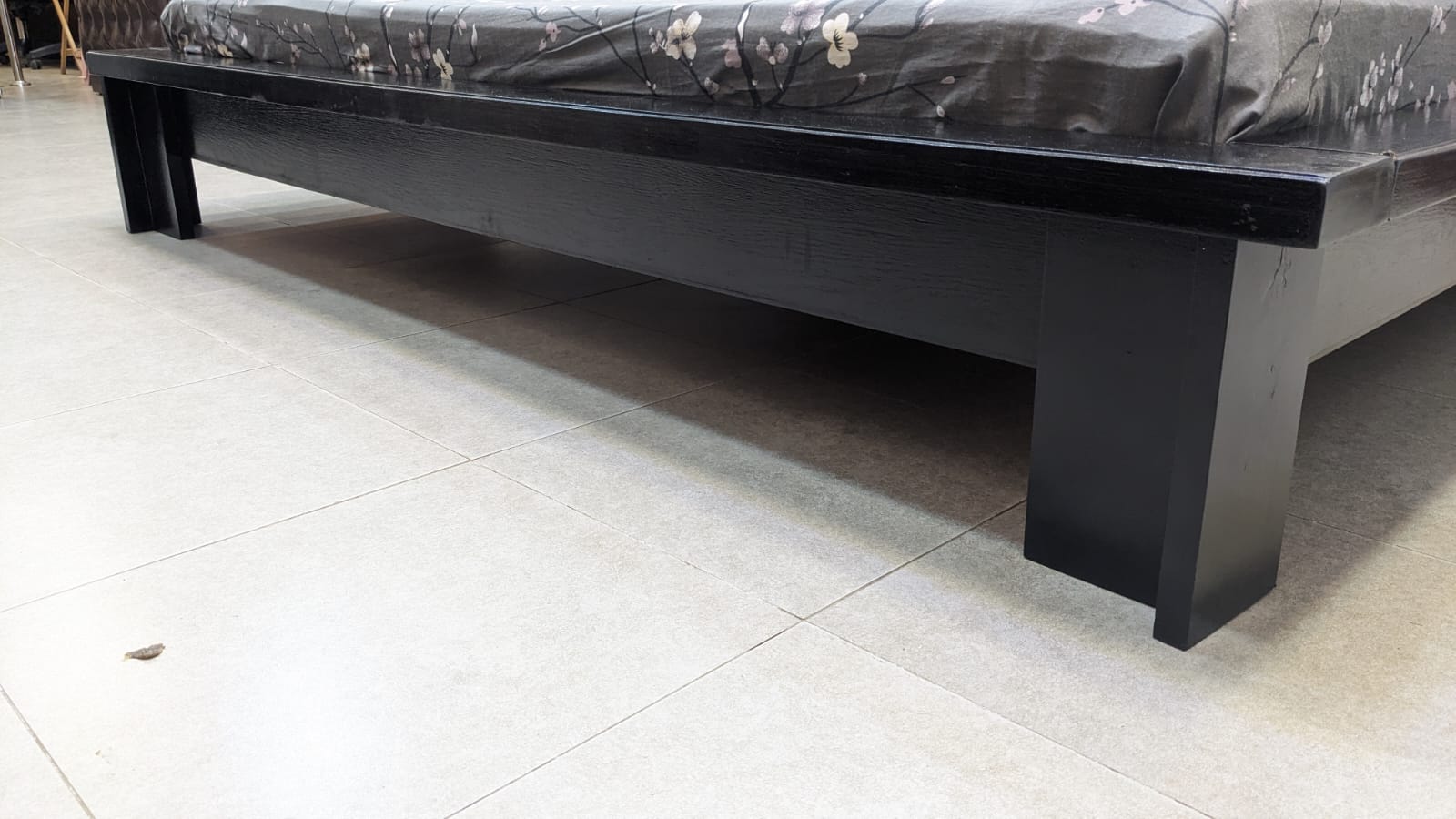 Habitt King Size Bed Set