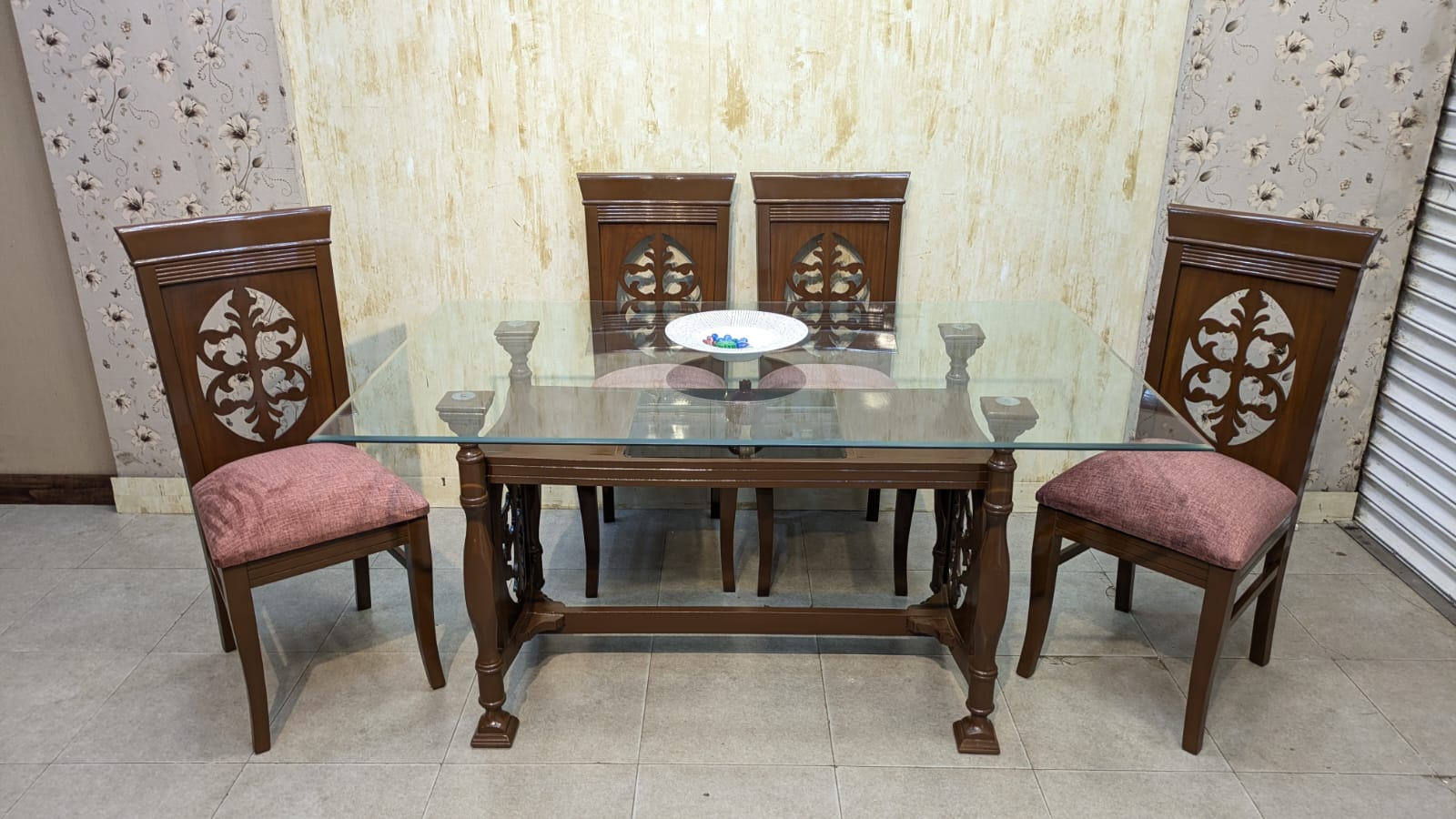Sheesham wood 6 Seater Dining Table