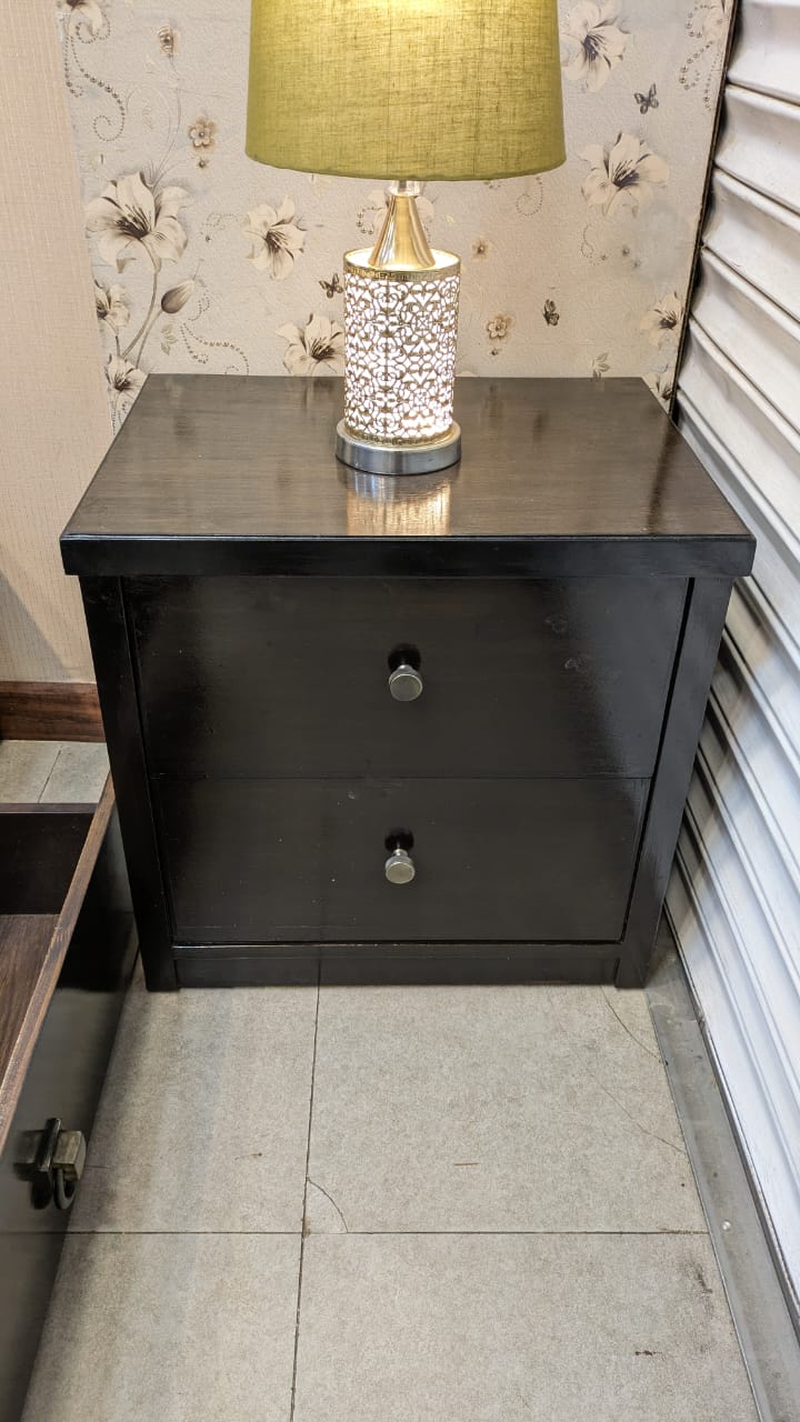 King Size Bed With Storage Drawers and 2 Side Tables