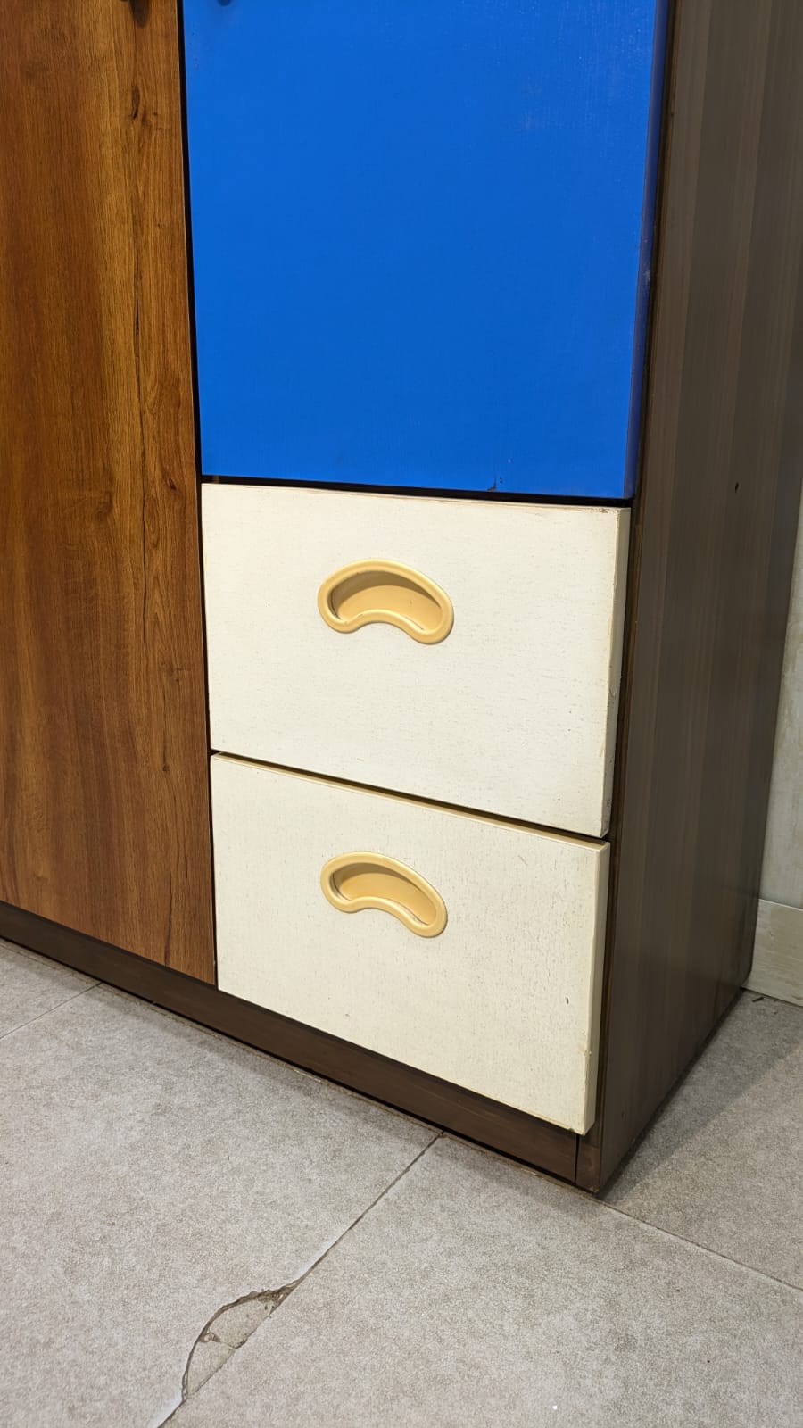 2 Door kids wardrobe