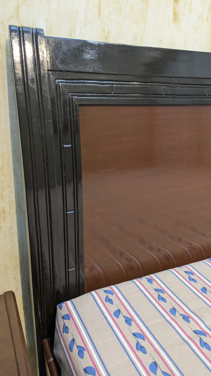 King Size Bed With 2 Side tables
