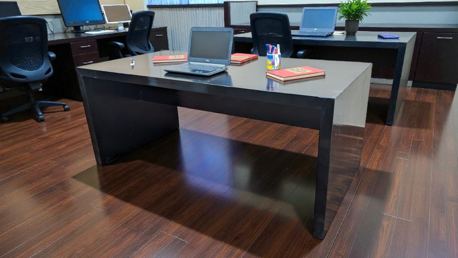 4 Person Workstation Table