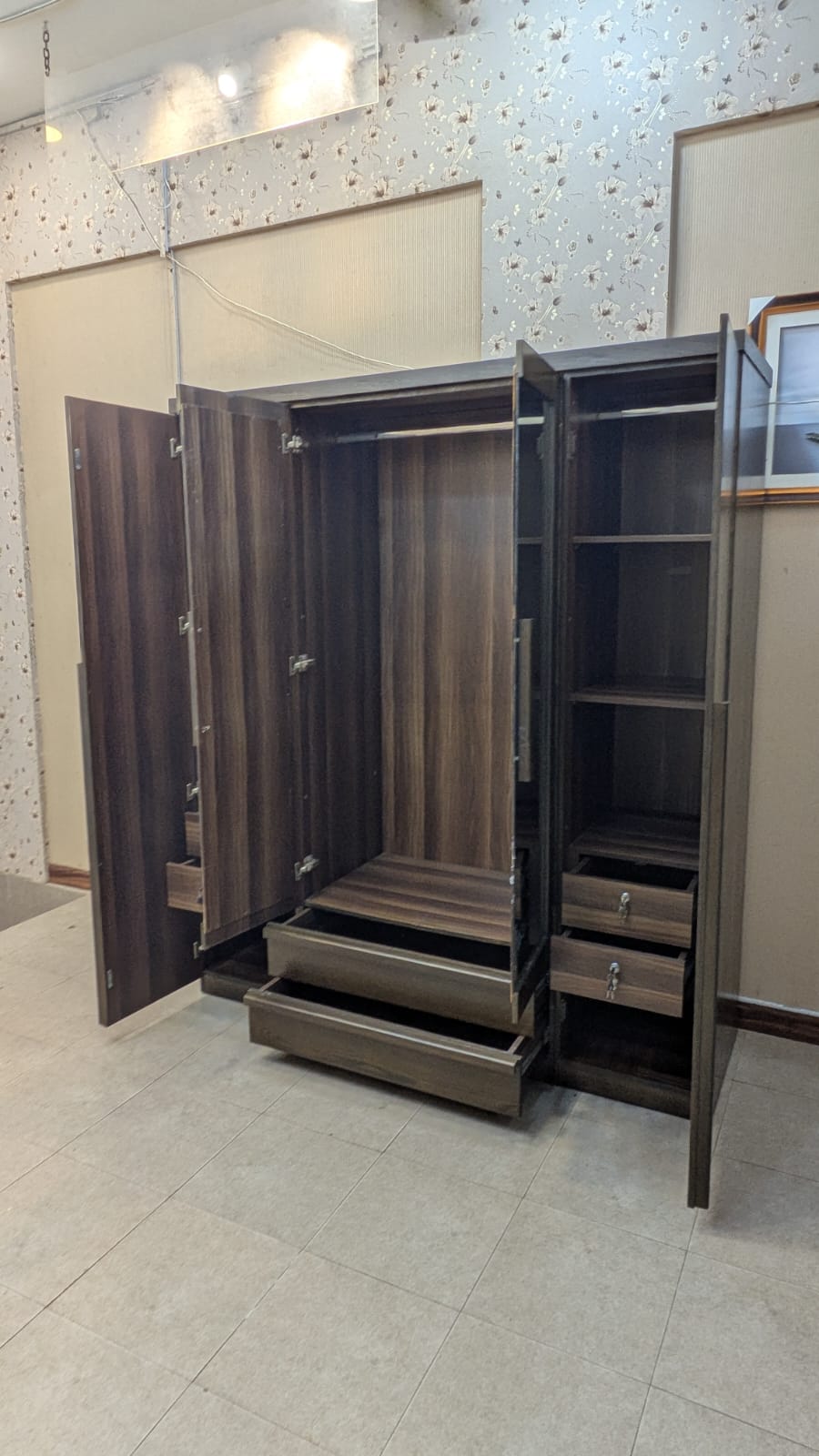 Habitt Cooper King Size Bedroom Set