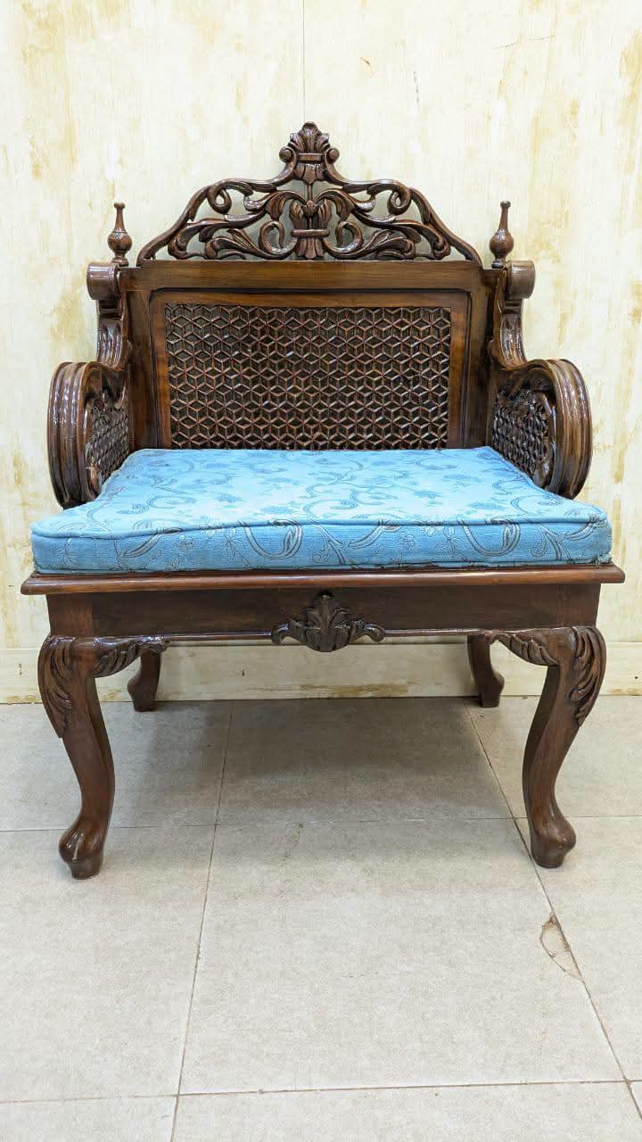 Antique 5 Seater Sofa Set
