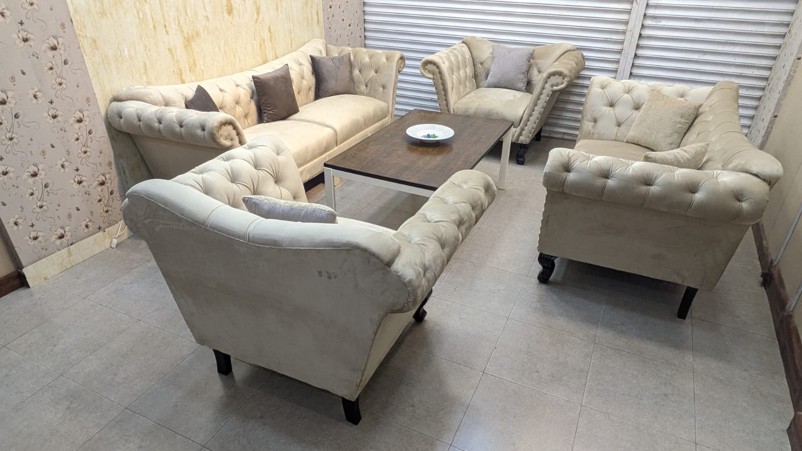 Comfortable 7 Seater Sofa Set