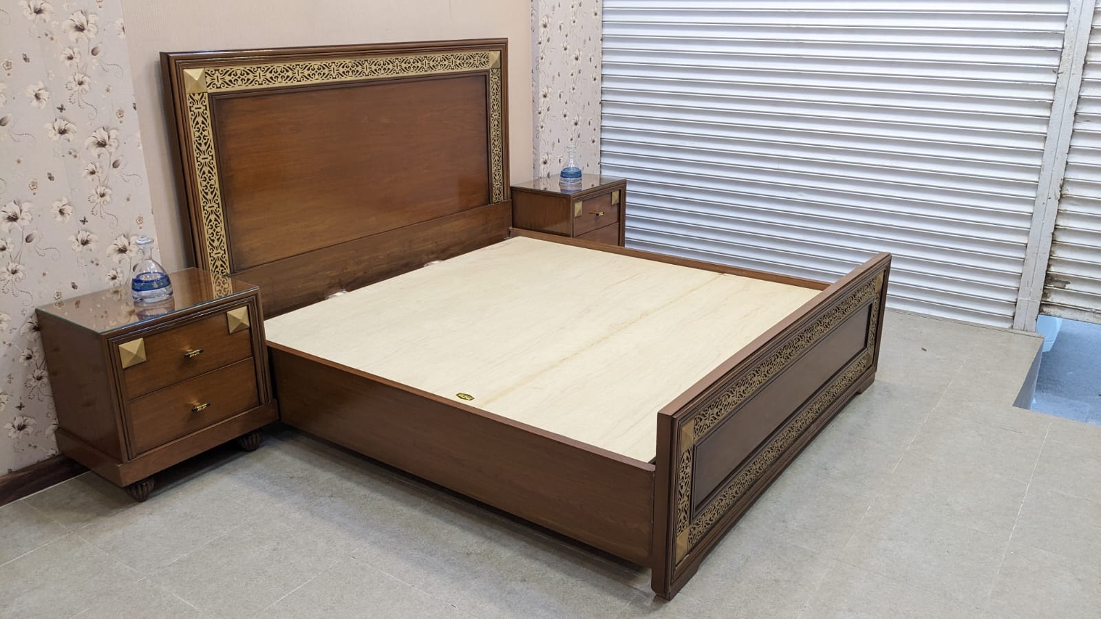 Brand New King Size Bed Set