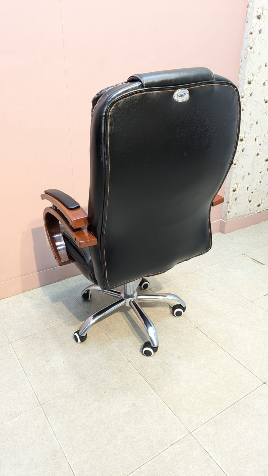 Boss Chair