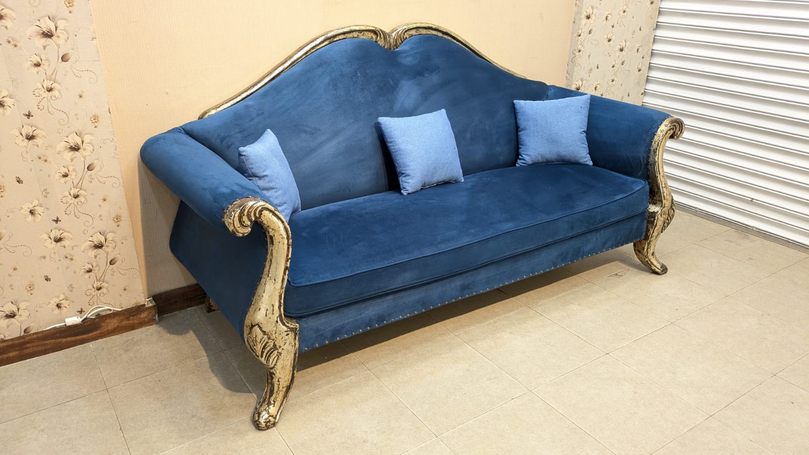 Royal Design 7 Seater Sofa Set