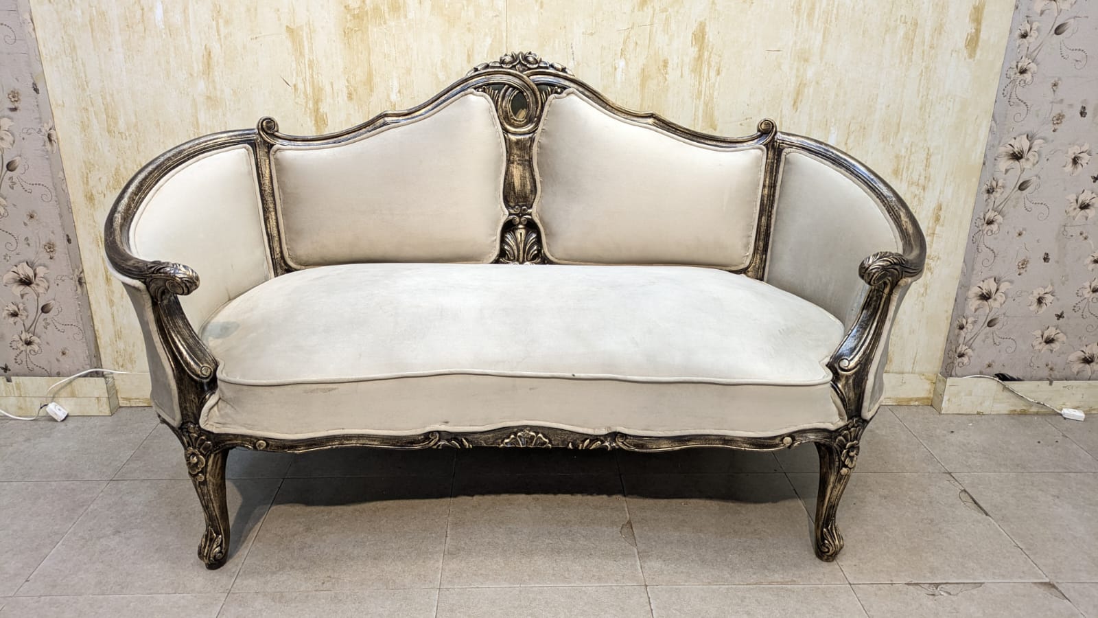 Victorian 4 Seater Sofa Set