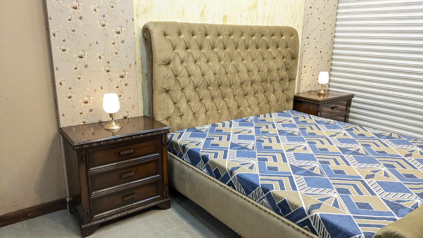 Modern Design King Size Bed Set