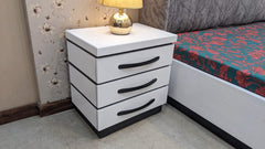 King Size Bed With 2 Side Tables and Dressing