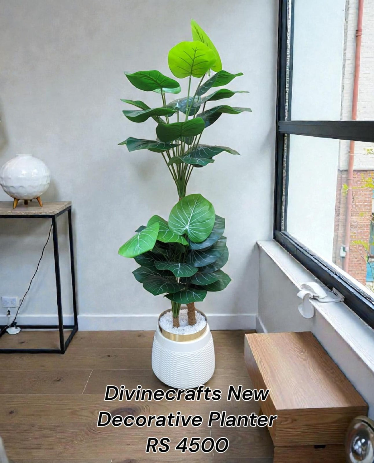 New Artificial Decorative Planter