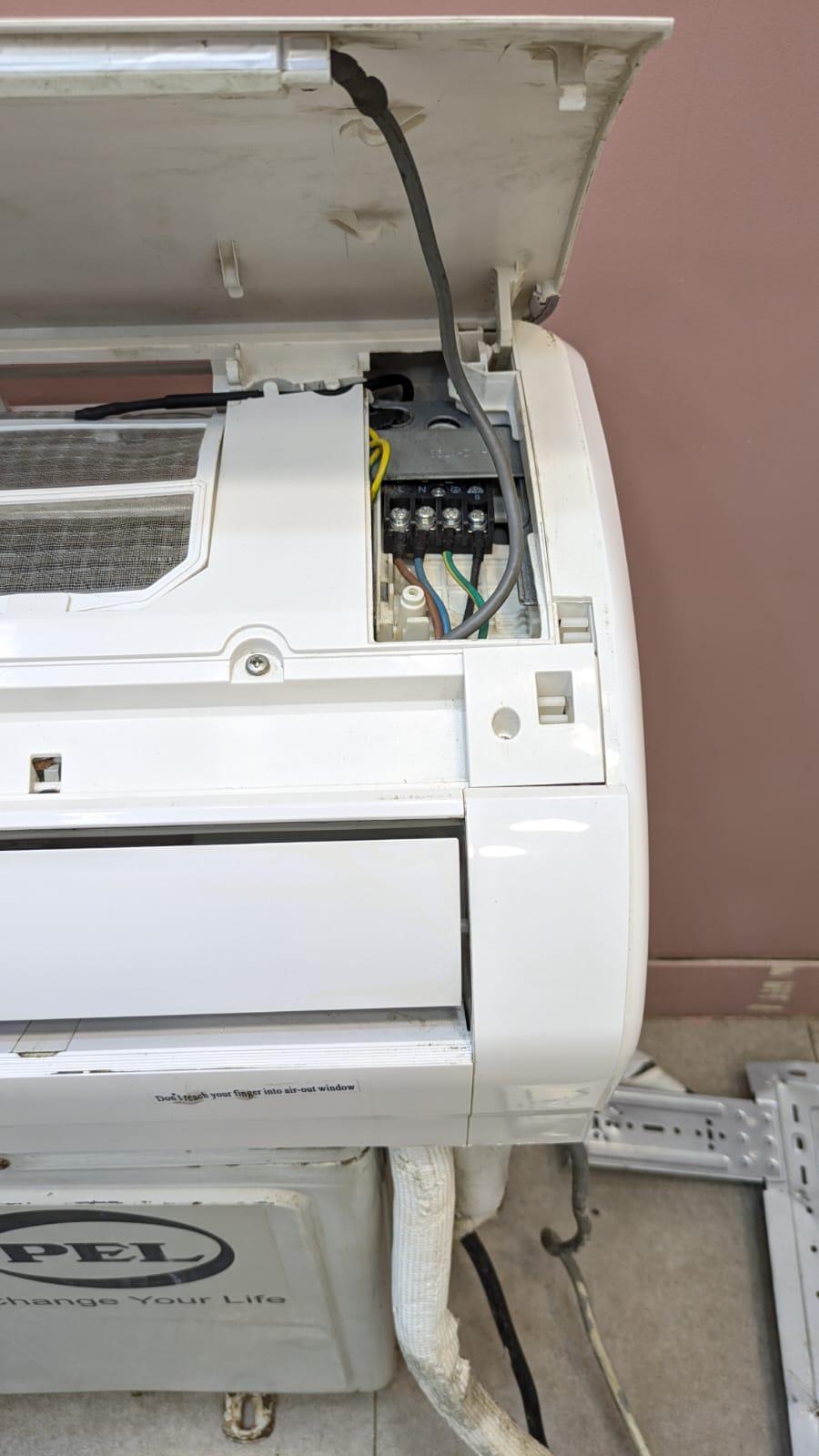PEL 1 TON SPLIT AIR CONDITIONER